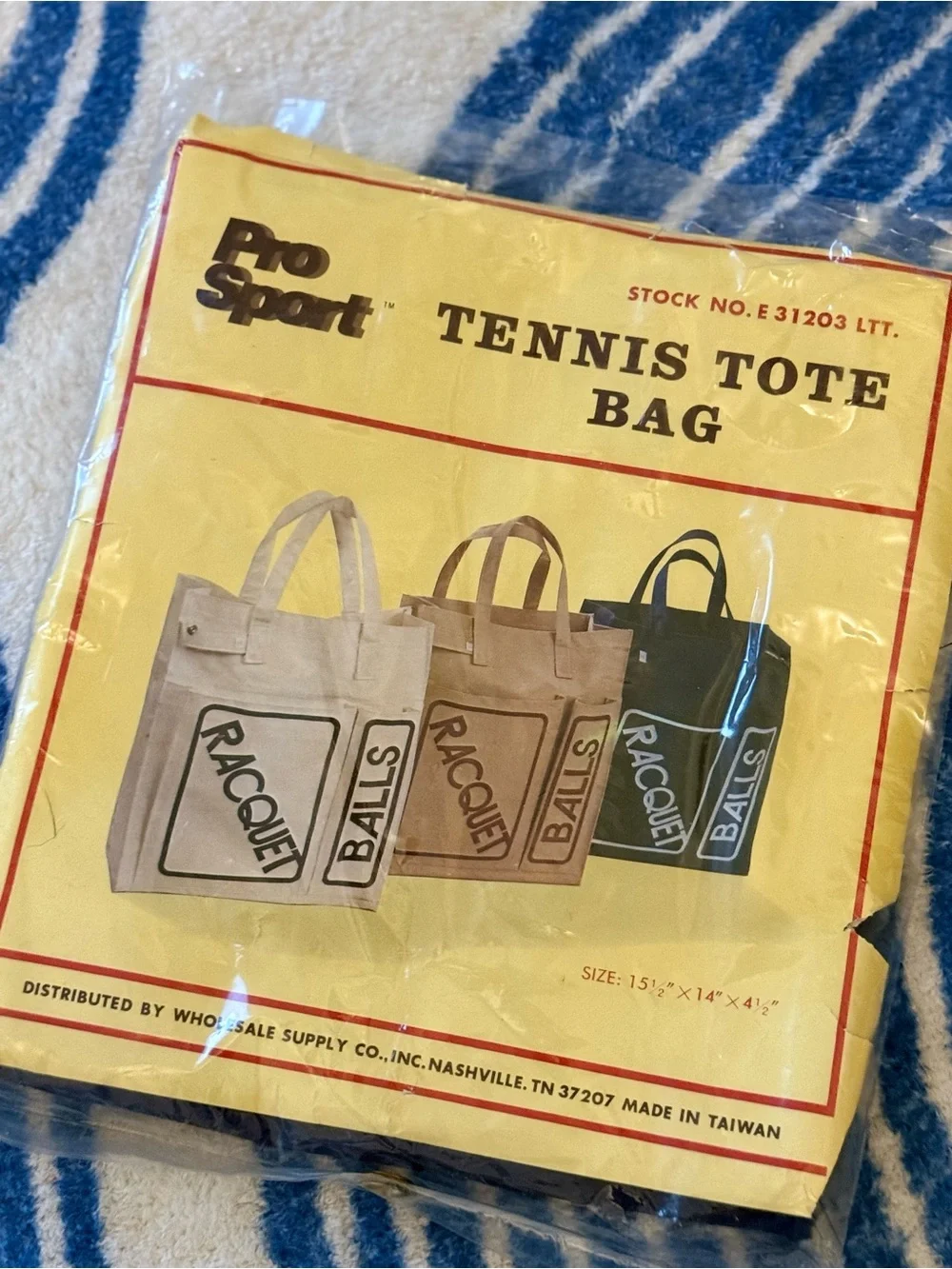 Vintage Dead stock -new in package never opened canvas tennis/racquet/ball bag